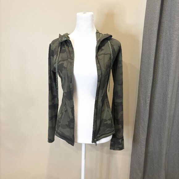 Lululemon Camo Hooded Define Jacket | Size 4 - Picture 6 of 9